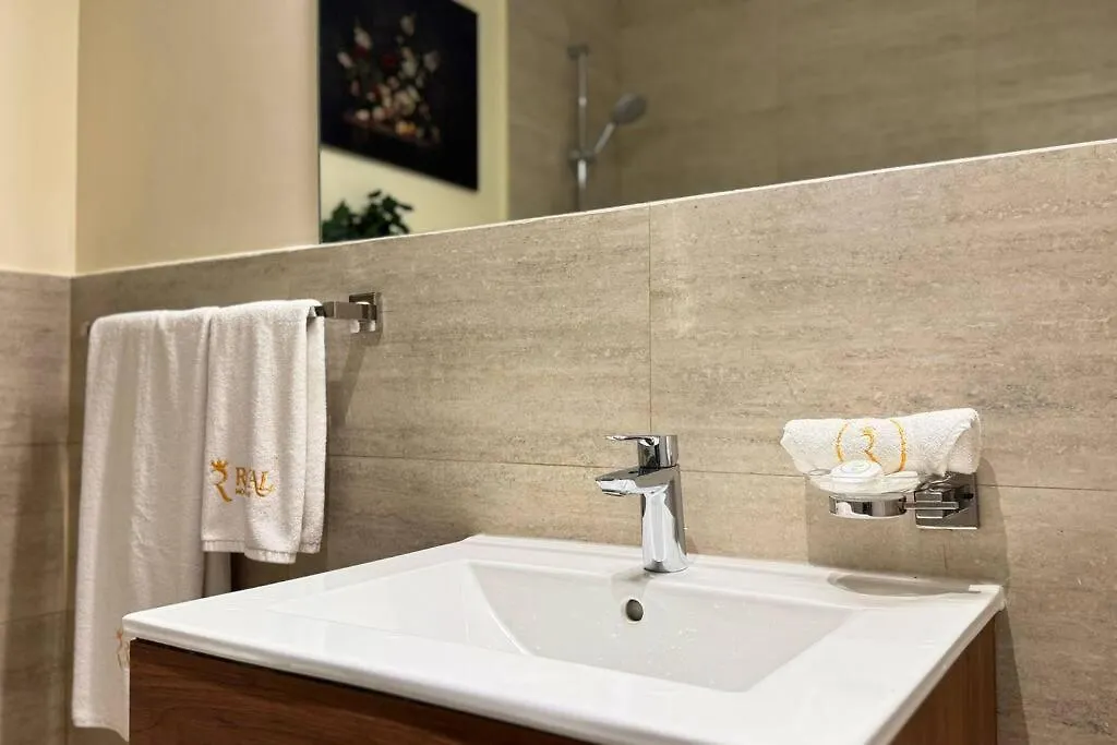 Апартаменты Daisy 1Br Oasis Comfort For Up To 3 Guests ОАЭ