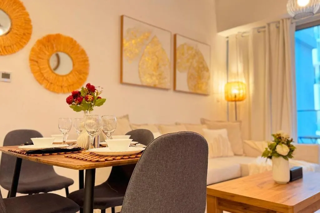 Daisy 1Br Oasis Comfort For Up To 3 Guests Апартаменты Абу-Даби